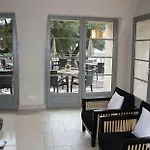 Hotel Perla Rossa LʼÎle-Rousse