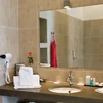 Perla Rossa 4*