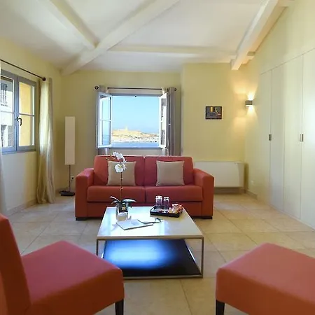 Perla Rossa L'Ile-Rousse (Corsica)
