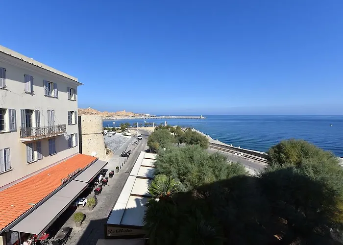 Perla Rossa 4* LʼÎle-Rousse