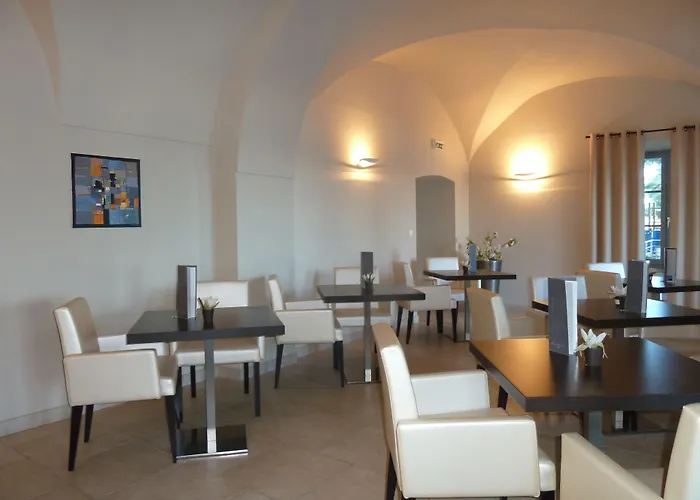 Perla Rossa 4*