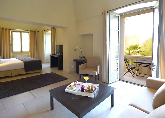 Hotel Perla Rossa LʼÎle-Rousse