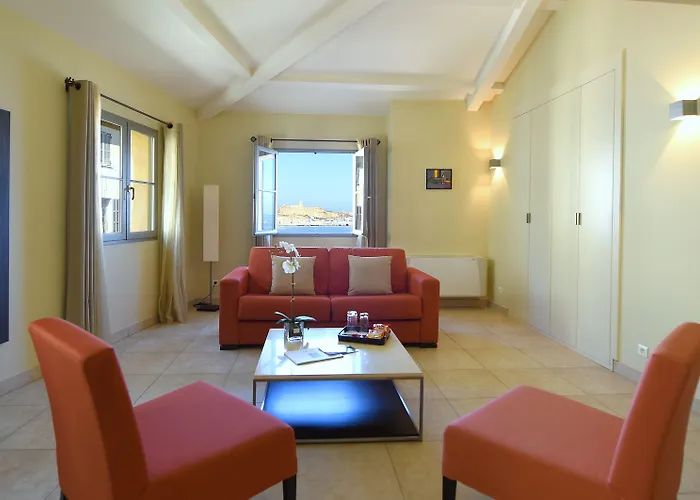 Perla Rossa 4*