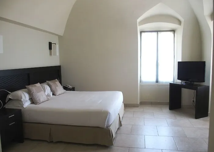 Perla Rossa 4*