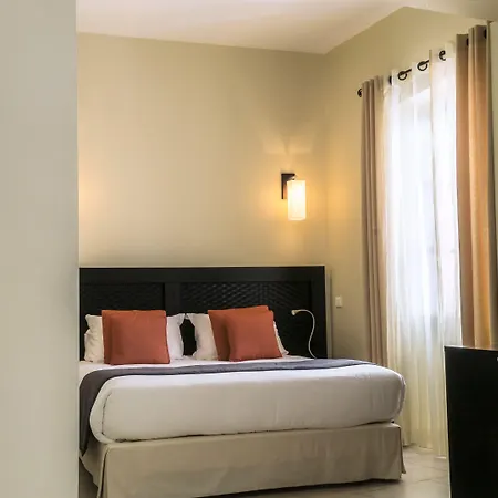 Szálloda Perla Rossa 4*
