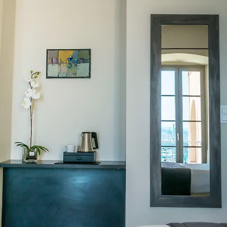 佩尔拉罗莎酒店 酒店