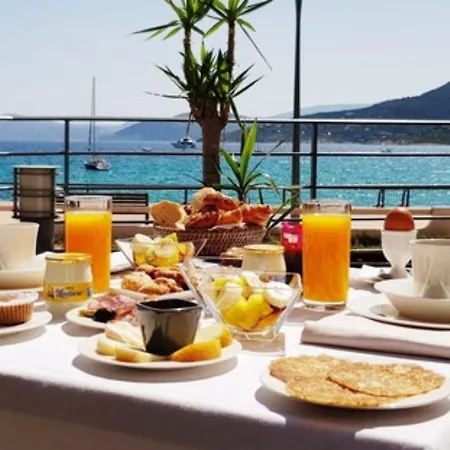 호텔 Perla Rossa LʼÎle-Rousse