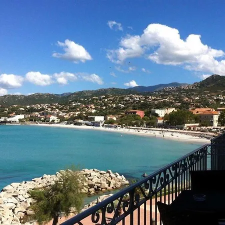 Szálloda Perla Rossa LʼÎle-Rousse