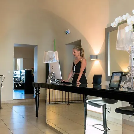 Perla Rossa 4*