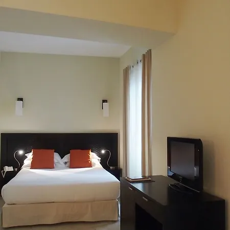 Szálloda Perla Rossa 4*