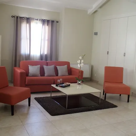 佩尔拉罗莎酒店 酒店