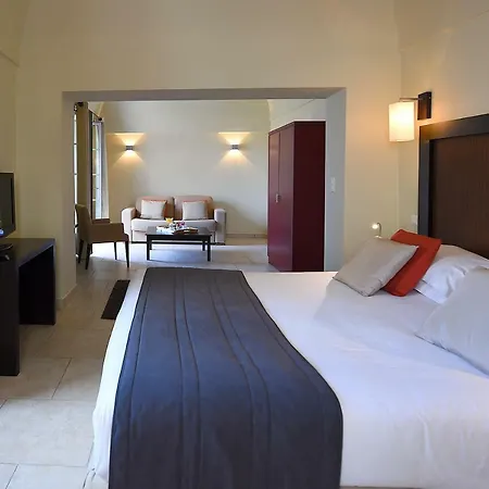 Perla Rossa Hotel LʼÎle-Rousse