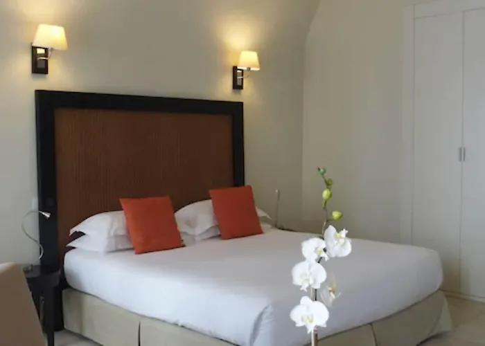 Hotel Perla Rossa LʼÎle-Rousse