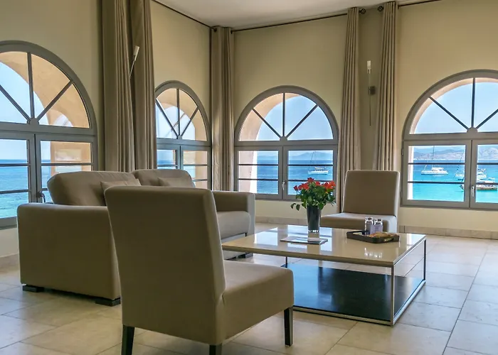 Perla Rossa LʼÎle-Rousse