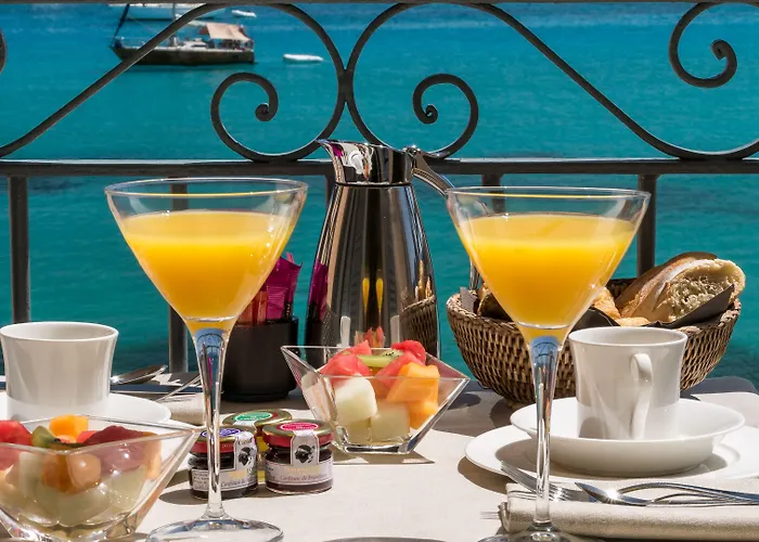 Perla Rossa 4* LʼÎle-Rousse