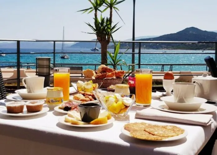 Hotel Perla Rossa LʼÎle-Rousse