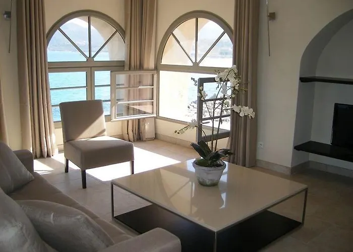 Hotell Perla Rossa 4*